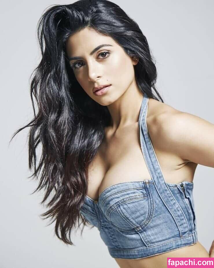 Emeraude Toubia / emeraude leaked nude photo #0150 from OnlyFans/Patreon