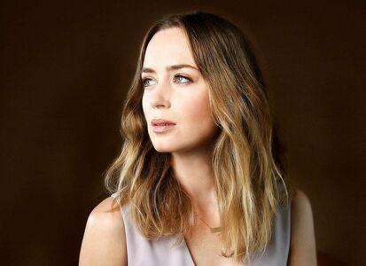 Emily Blunt leaked media #0615