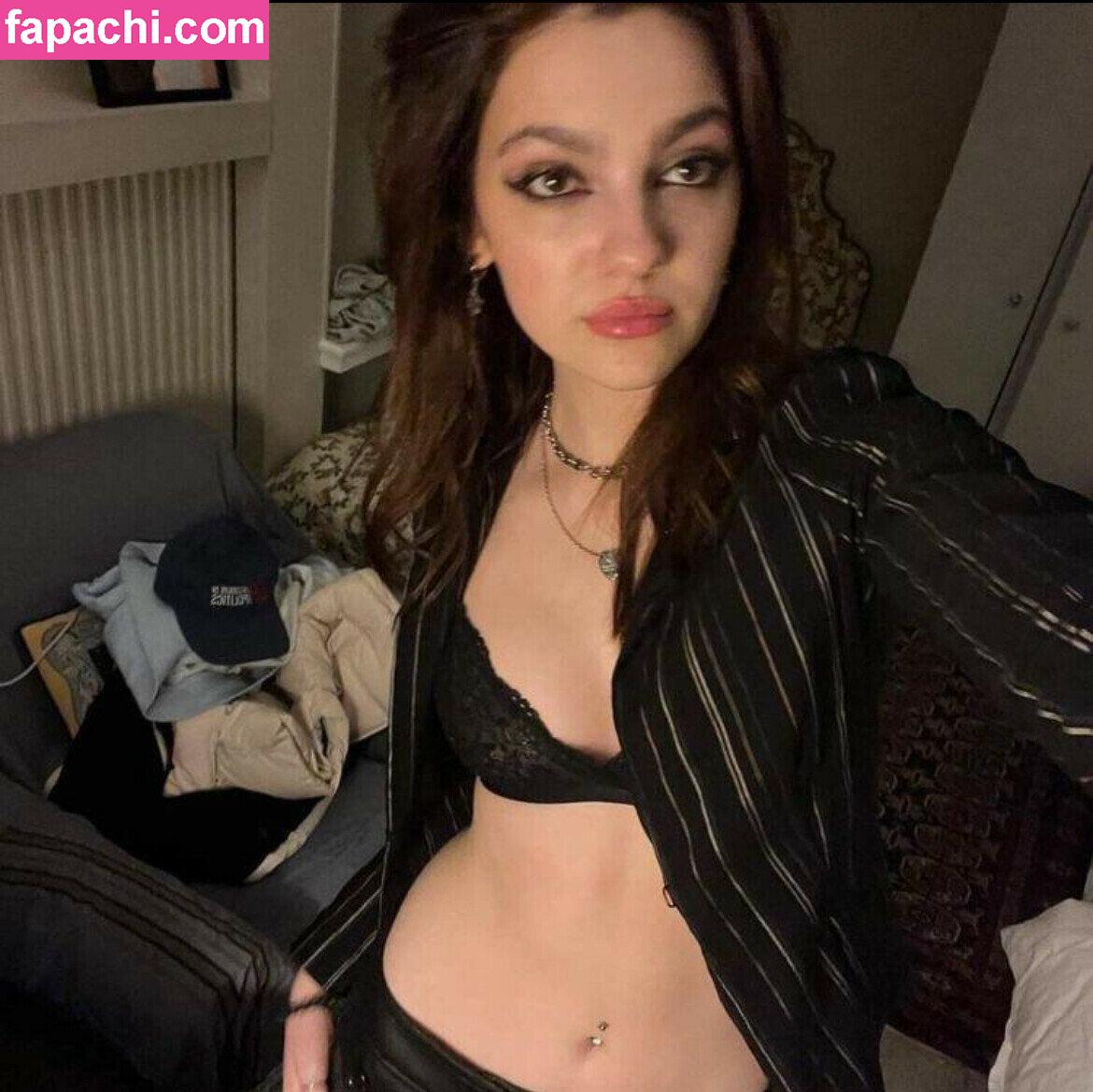 Emily Carey / emily_carey / theemilycarey leaked nude photo #0028 from OnlyFans/Patreon