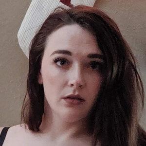 Emily Fox avatar