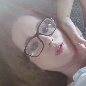 Emily Jezebelle avatar