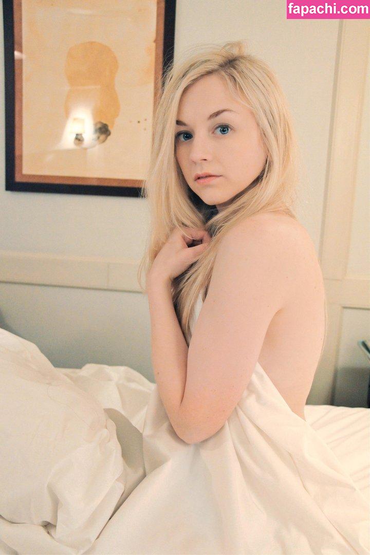 Emily Kinney Emmykinney Leaked Nude Photo From Onlyfans Patreon