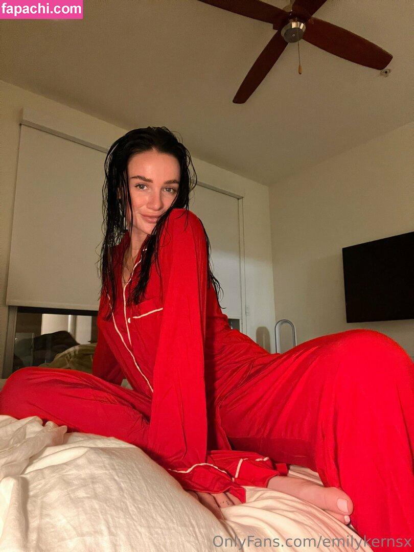 emilykernsx / emily.kerns leaked nude photo #0130 from OnlyFans/Patreon
