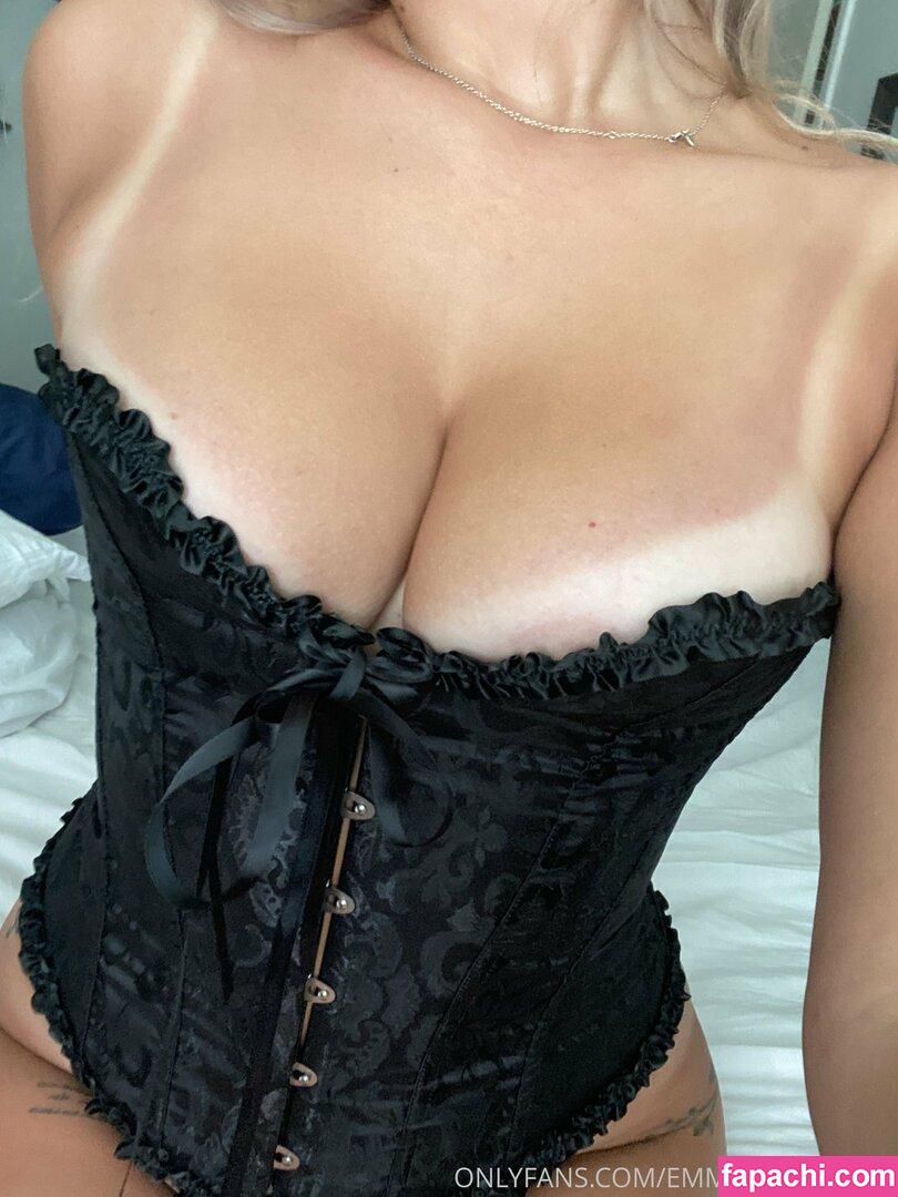emma_averyfree / avery_ems leaked nude photo #0043 from OnlyFans/Patreon