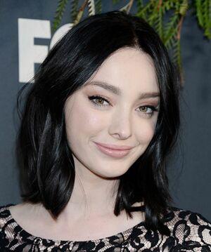 Emma Dumont leaked media #0039