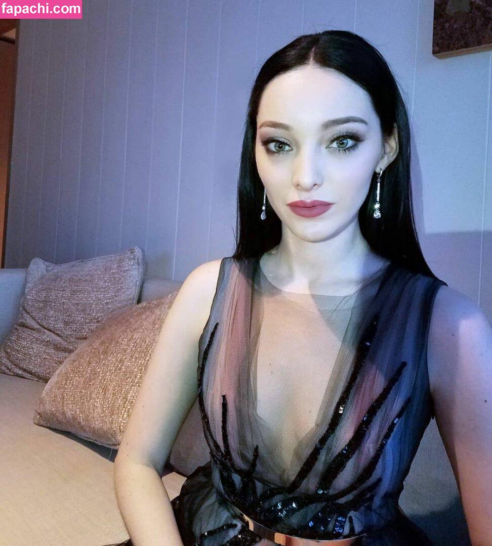 Emma Dumont / emmadumont leaked nude photo #0010 from OnlyFans/Patreon