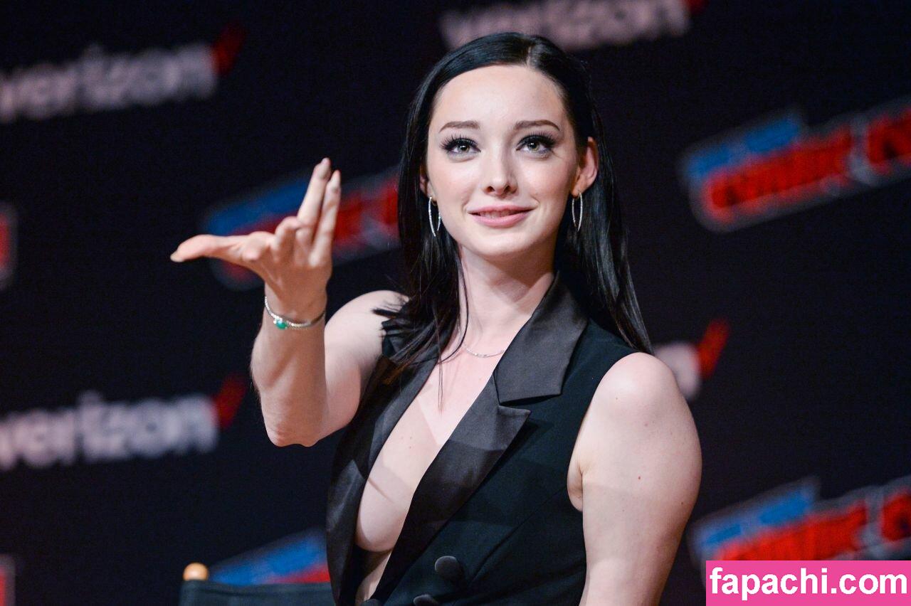 Emma Dumont / emmadumont leaked nude photo #0014 from OnlyFans/Patreon