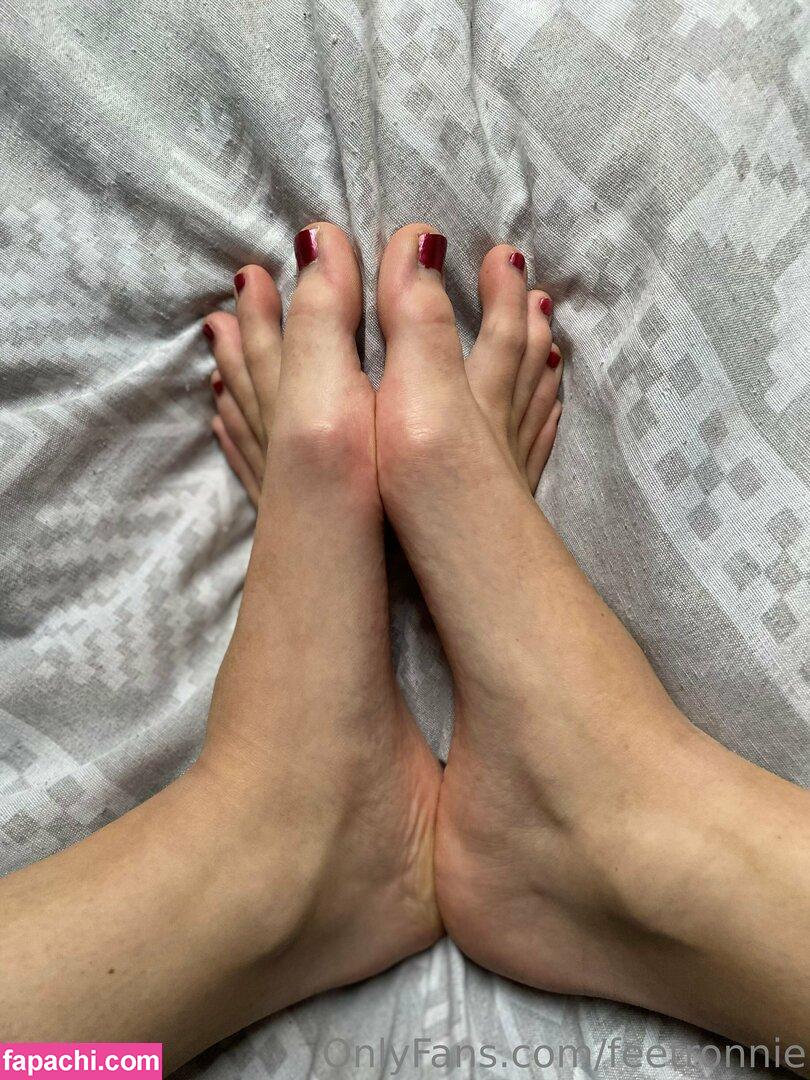 feetronnie / backonmyfeet leaked nude photo #0013 from OnlyFans/Patreon