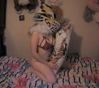 feral.tigress leaked media #0043