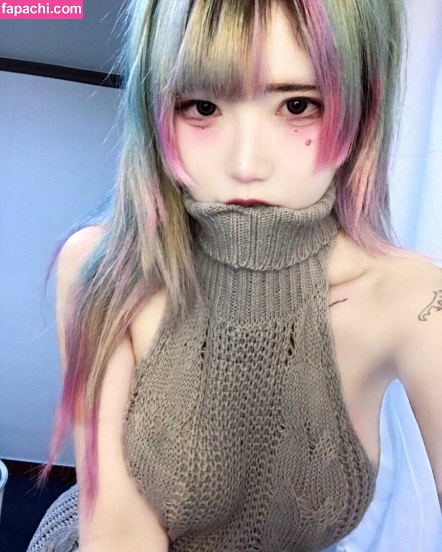 fishzombie / joyaki / surethisbunny / 죠야끼 leaked nude photo #0006 from OnlyFans/Patreon