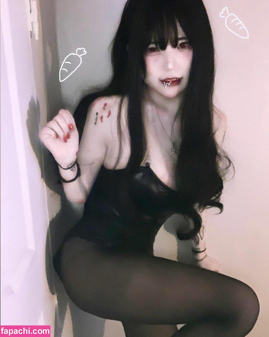 fishzombie / joyaki / surethisbunny / 죠야끼 leaked nude photo #0008 from OnlyFans/Patreon