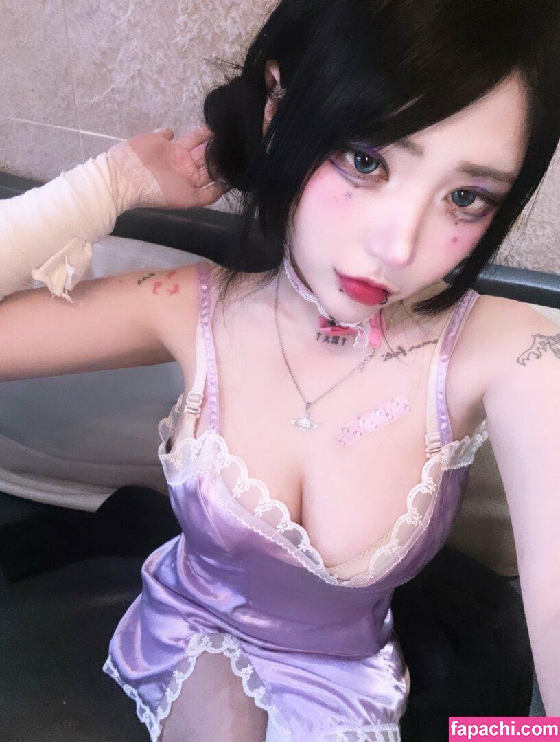 fishzombie / joyaki / surethisbunny / 죠야끼 leaked nude photo #0095 from OnlyFans/Patreon