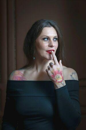 Floor Jansen leaked media #0077