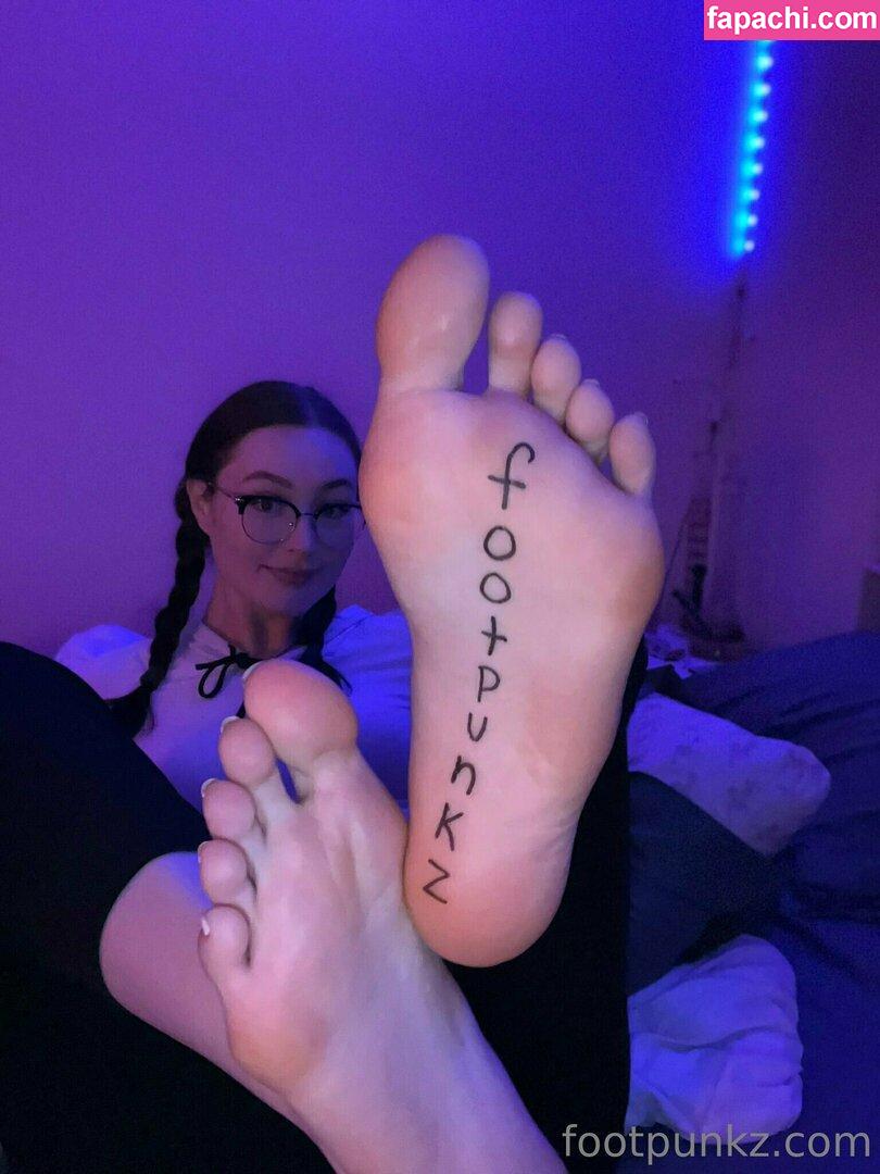 Footpunkz leaked nude photo #0010 from OnlyFans/Patreon
