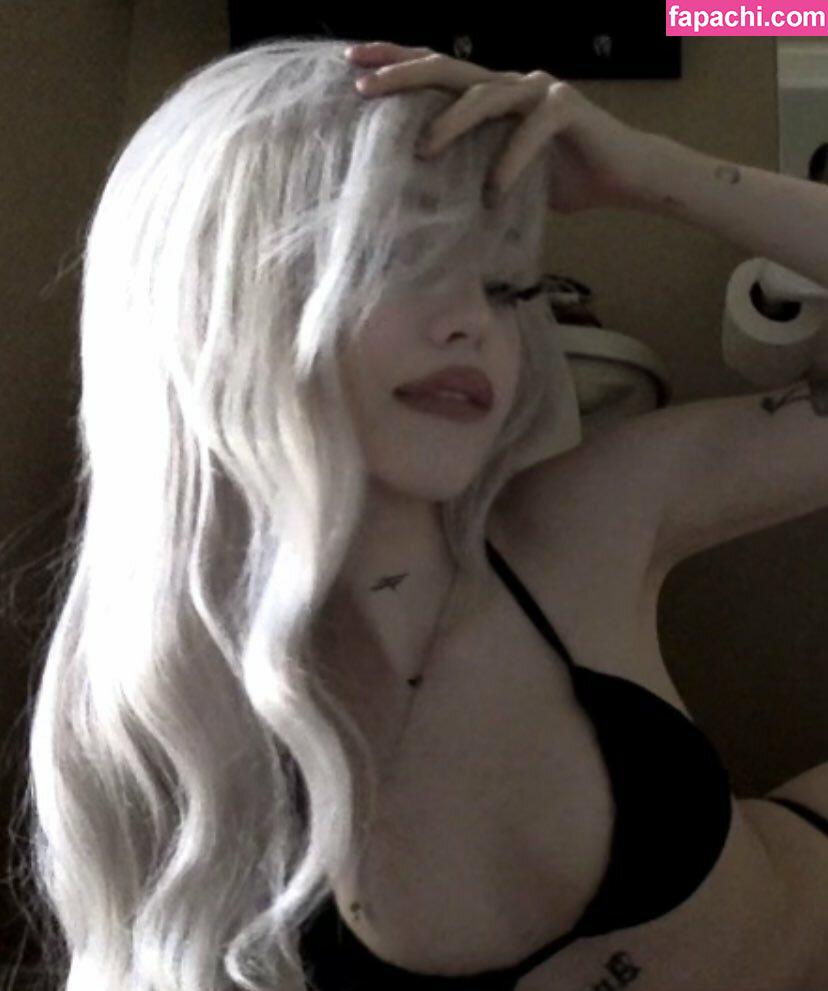 foulbones / foulboness / foulboness emo hottie leaked nude photo #0003 from OnlyFans/Patreon