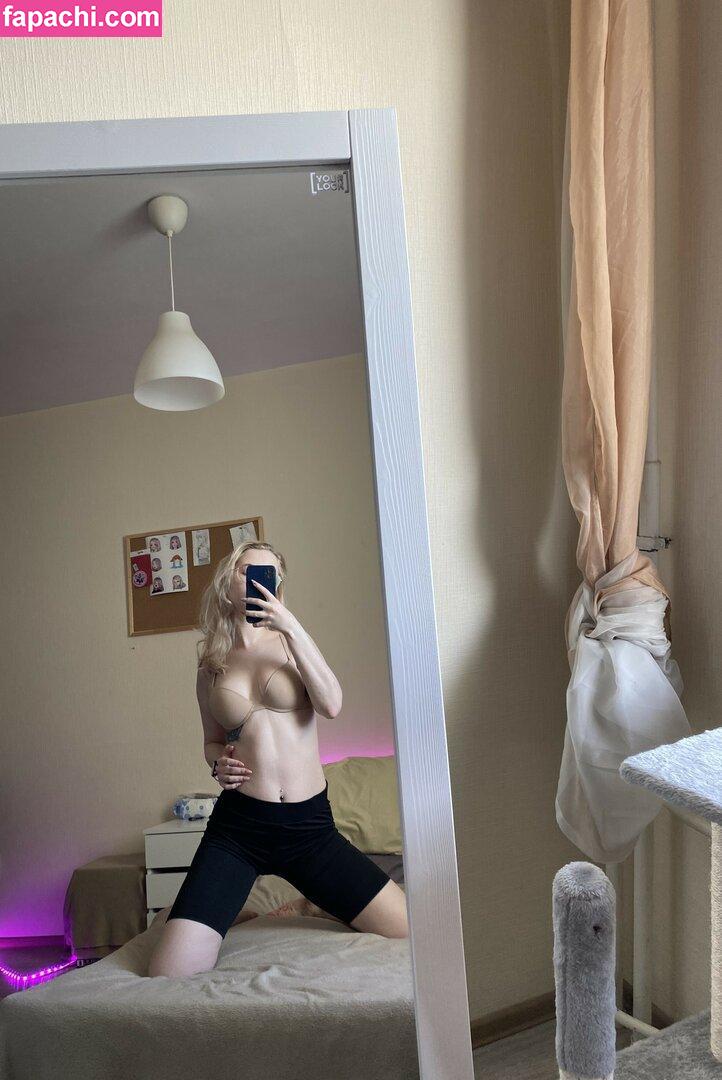 Fox_Happiness / fox.happiness / fox_pleasure leaked nude photo #0010 from OnlyFans/Patreon