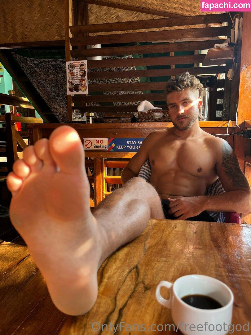 freefootgod / freethegod_ leaked nude photo #0002 from OnlyFans/Patreon