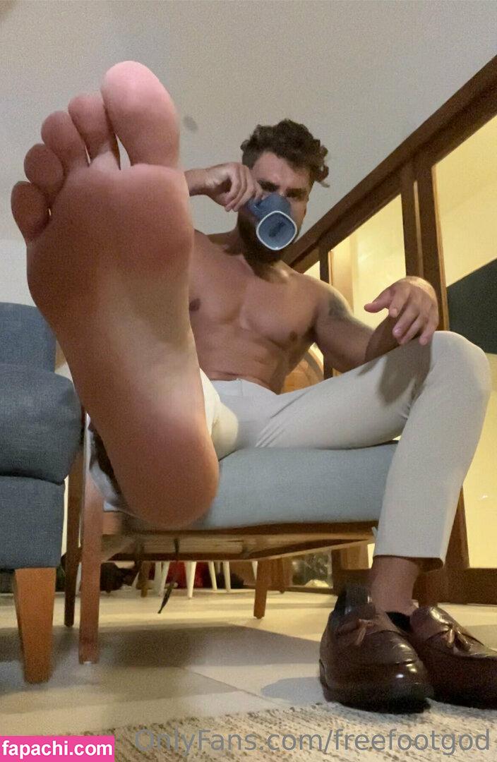 freefootgod / freethegod_ leaked nude photo #0009 from OnlyFans/Patreon