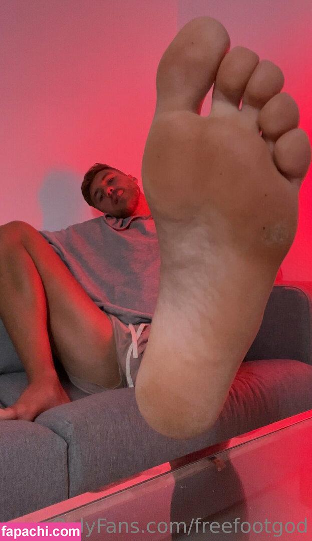 freefootgod / freethegod_ leaked nude photo #0036 from OnlyFans/Patreon