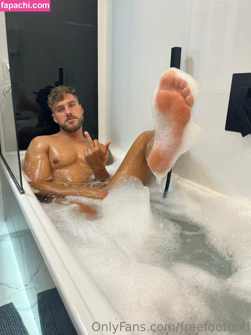 freefootgod / freethegod_ leaked nude photo #0080 from OnlyFans/Patreon