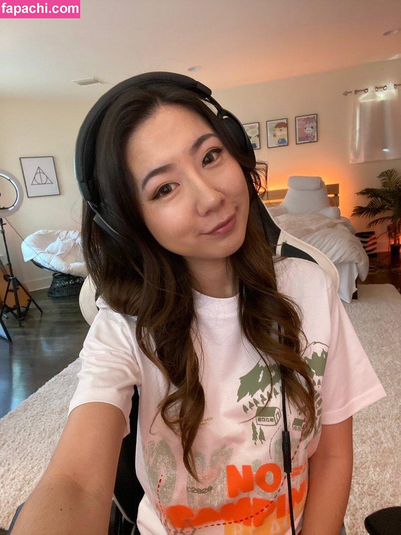 Fuslie / Leslie leaked nude photo #0046 from OnlyFans/Patreon