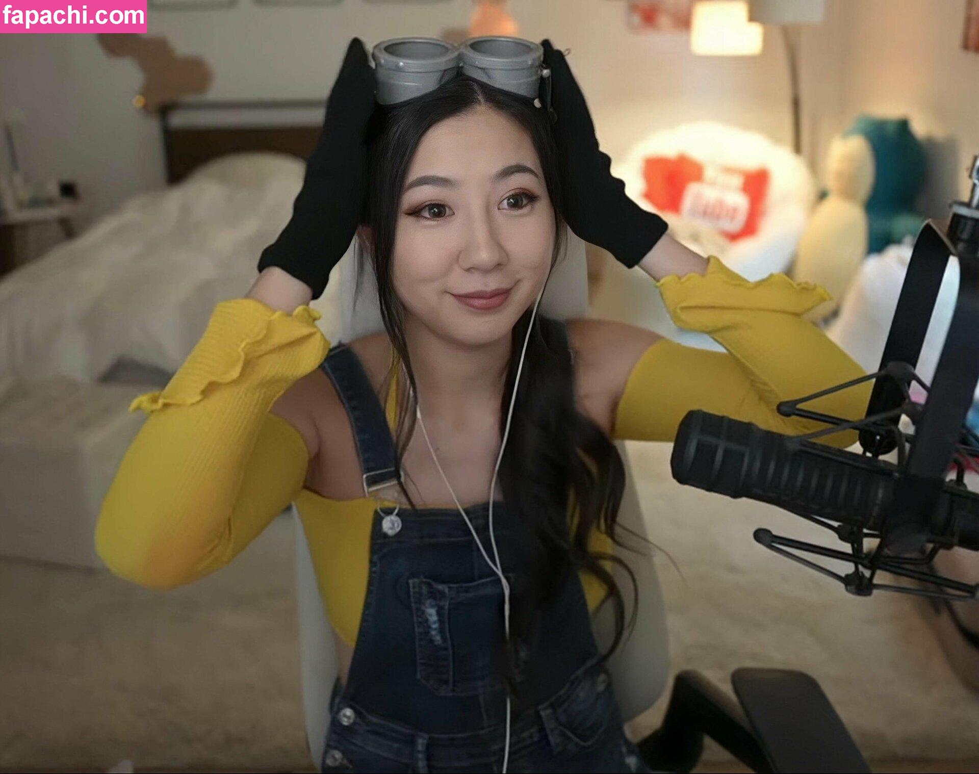 Fuslie / Leslie leaked nude photo #0354 from OnlyFans/Patreon