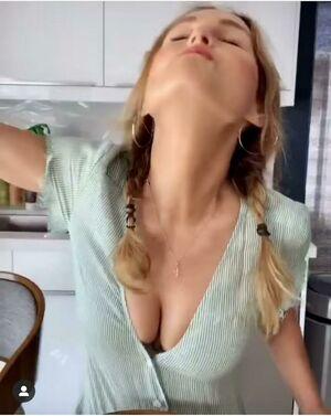 Giada De Laurentiis leaked media #0094