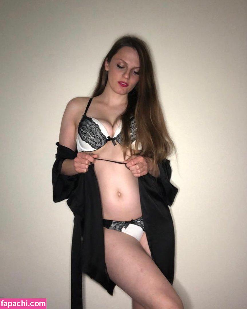 girlnextdoormiauk leaked nude photo #0003 from OnlyFans/Patreon