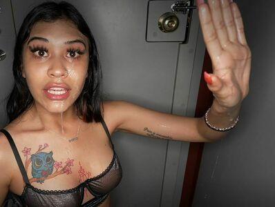 Gloryhole Swallow leaked media #0173