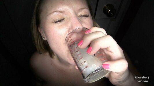 Gloryhole Swallow leaked media #0228