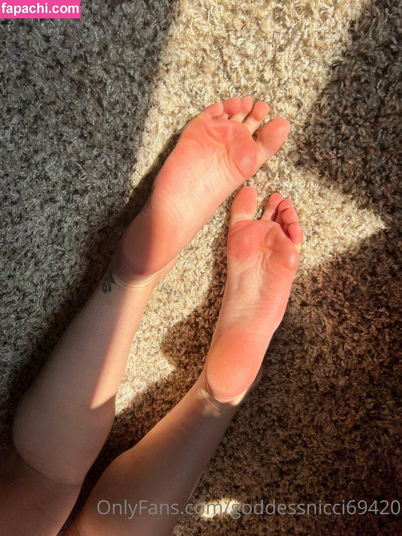 goddessnicci69420 / goddessniccii / petiteFeet69420 / taleoftwo leaked nude photo #0055 from OnlyFans/Patreon
