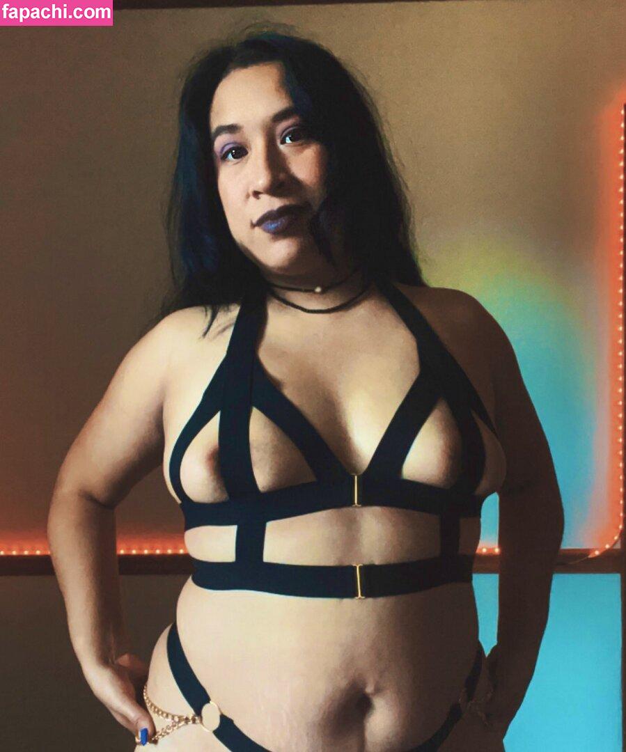 GoldnPersephone / systemglitchgraphics / yeahitsgoldn leaked nude photo #0009 from OnlyFans/Patreon