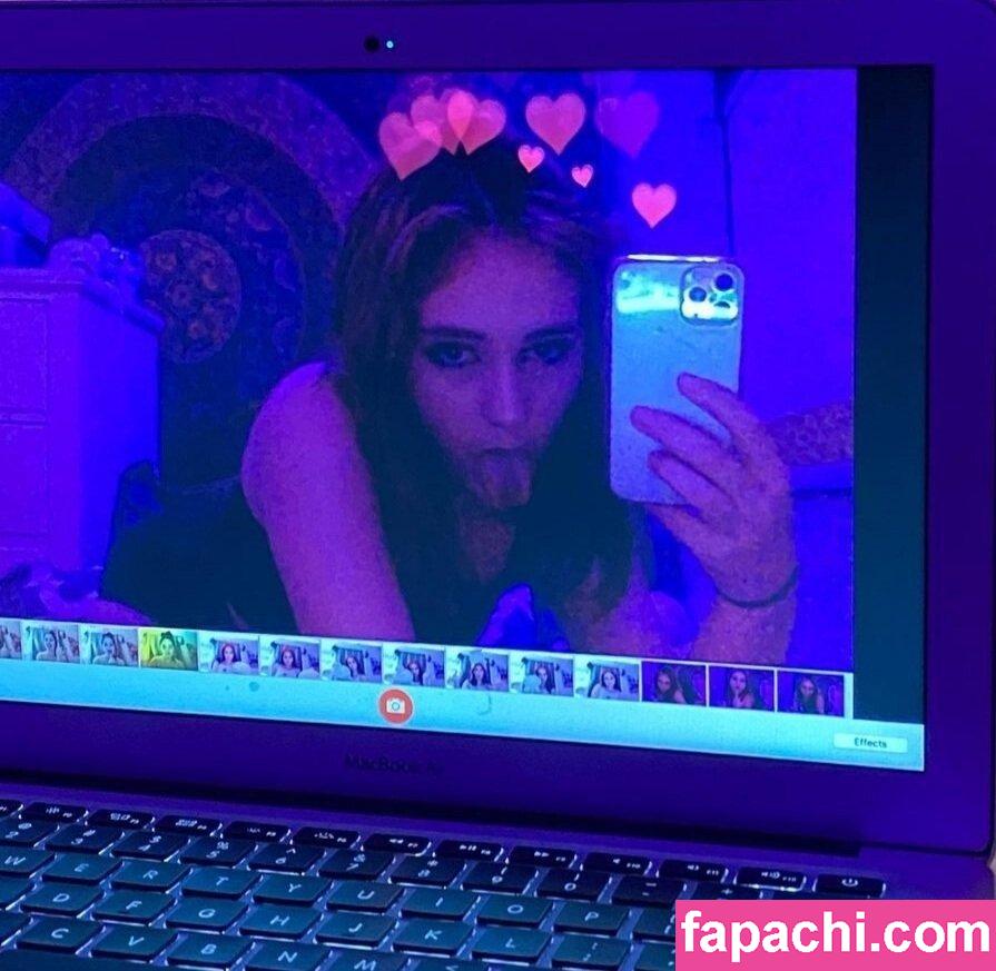 Gothicbratgf / Bloodybunn1e / Ratgirl66 leaked nude photo #0123 from OnlyFans/Patreon