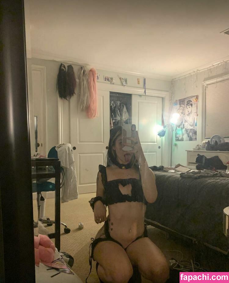 gothicxfairy / GanacheAwkward2755 / gothic_fairy_fandecor leaked nude photo #0004 from OnlyFans/Patreon