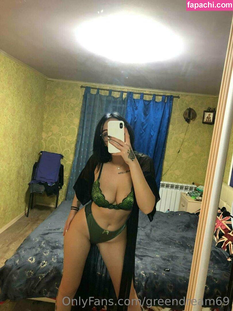 greendream69 / present_ghost9 leaked nude photo #0097 from OnlyFans/Patreon