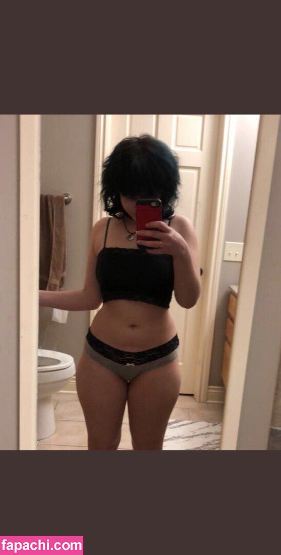 Guttergirlgab / guttergirllol / ilove.guttergirlgab leaked nude photo #0008 from OnlyFans/Patreon