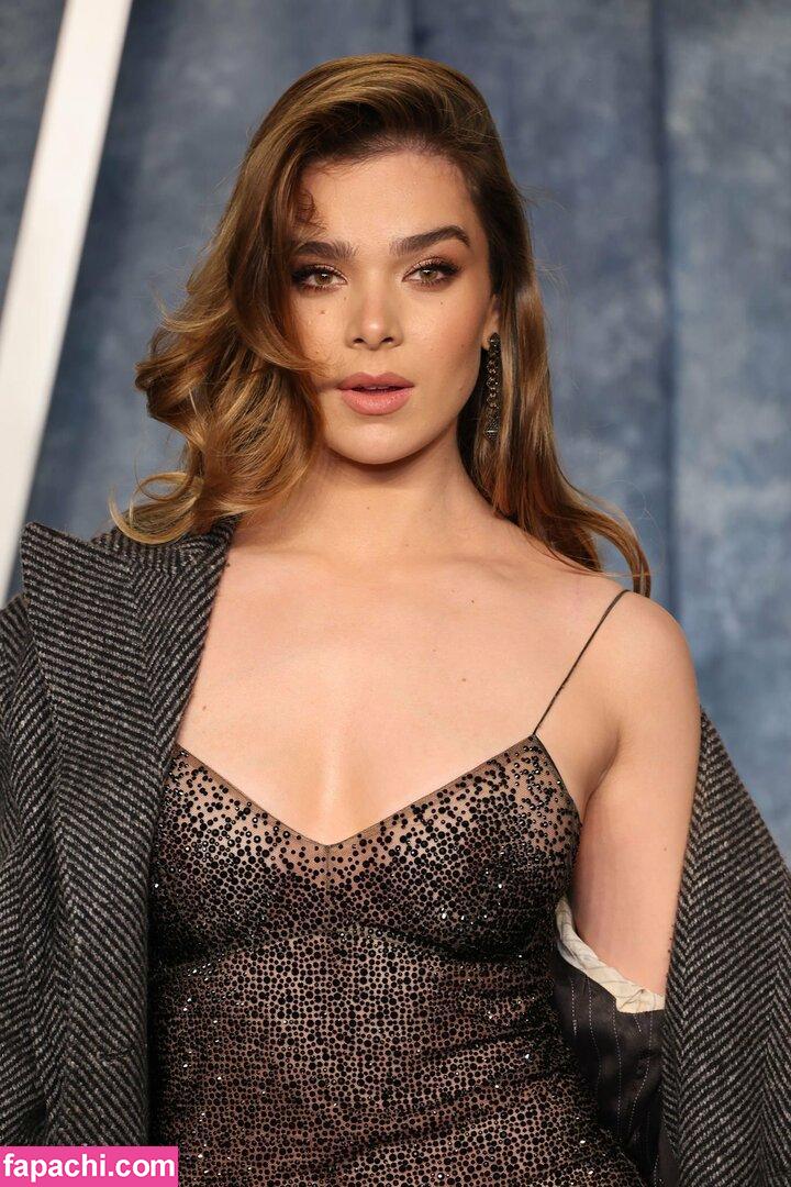 Hailee Steinfeld / haileesteinfeld leaked nude photo #0931 from OnlyFans/Patreon