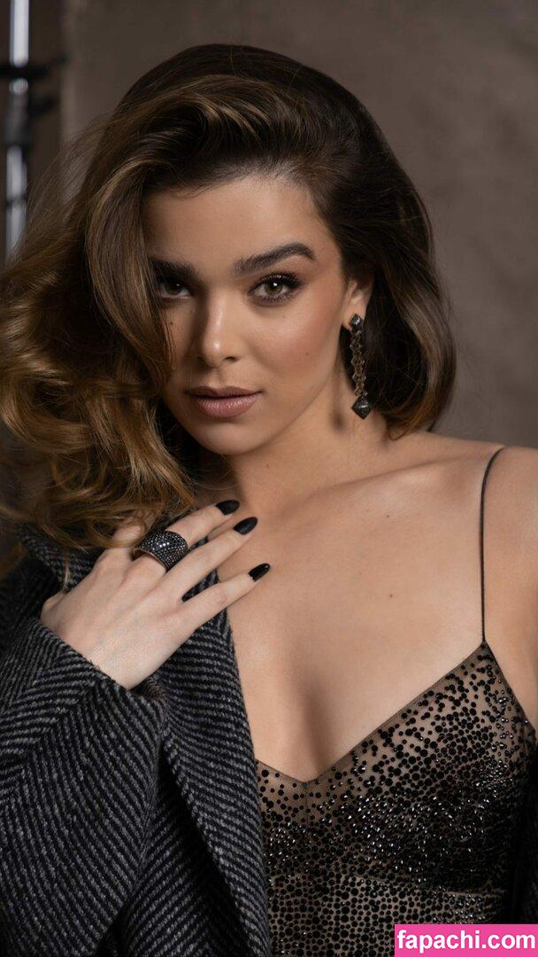 Hailee Steinfeld / haileesteinfeld leaked nude photo #0936 from OnlyFans/Patreon