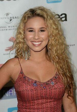 Haley Reinhart leaked media #0036