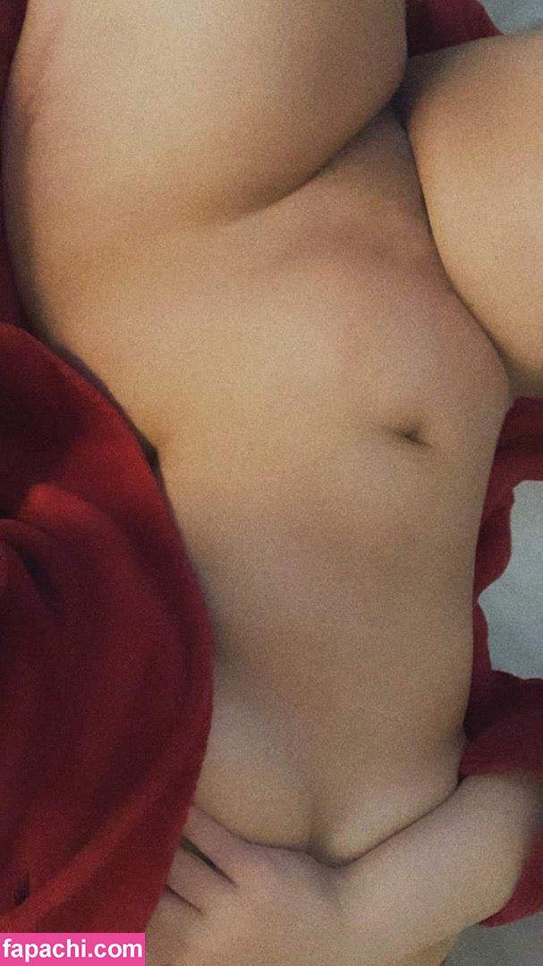 Halola / halolalalalal / halolalaolal / kwittybb leaked nude photo #0005 from OnlyFans/Patreon