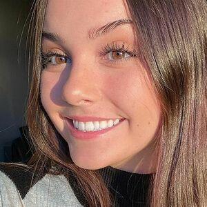 Hannah Cheramy avatar