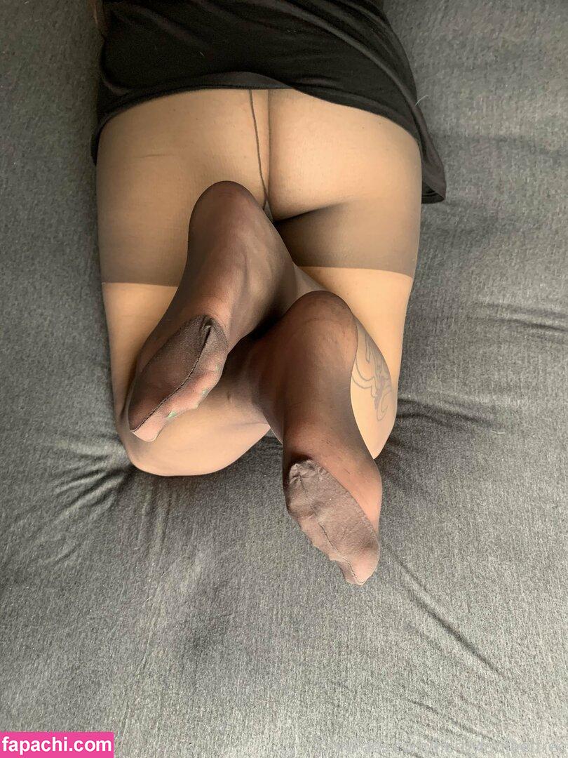 hernylonfeetfree / karrie_daniels00 leaked nude photo #0030 from OnlyFans/Patreon