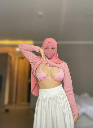 Hijab Camilla leaked media #0151