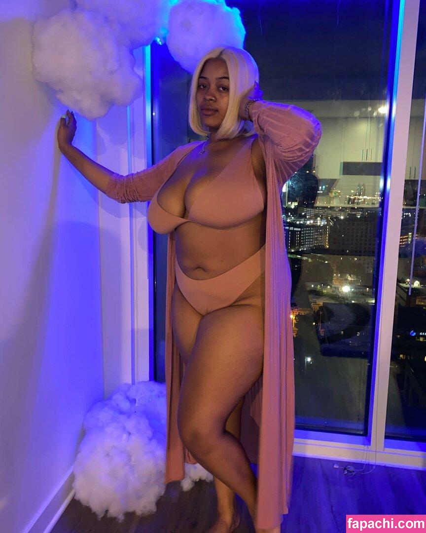 Holly B / bigbankhb / hbbvalentine / hbro1 / hollyyhills leaked nude photo #0129 from OnlyFans/Patreon