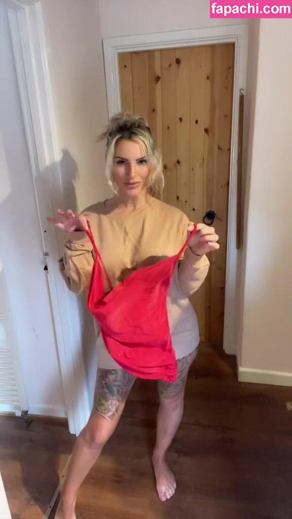 Holly J Genevieve / hollygenevieve / hollyjgm16 leaked nude photo #0001 from OnlyFans/Patreon
