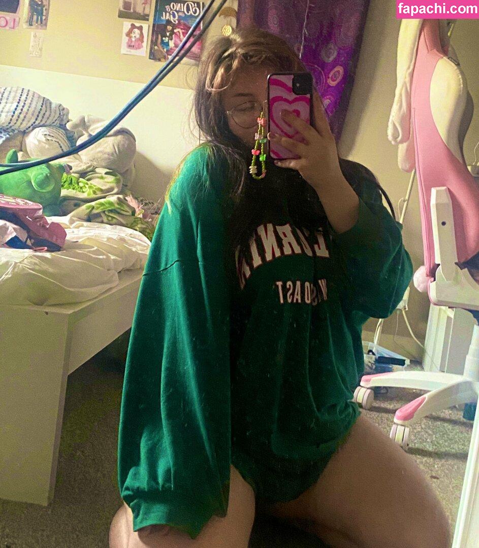 Holyhollyphoebe / shyphoebe leaked nude photo #0009 from OnlyFans/Patreon