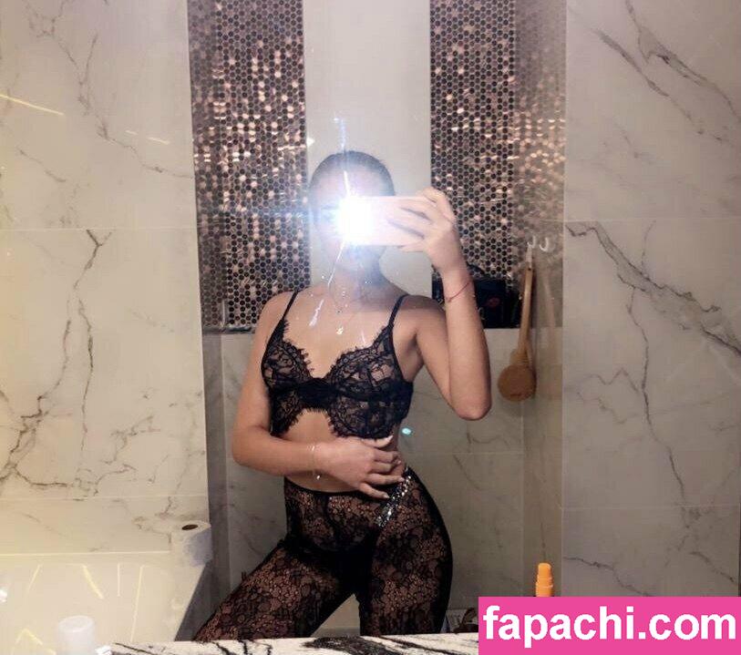 hottestvenus_vip / 666venus__s_e_v_____f4ggyl__k_ leaked nude photo #0007 from OnlyFans/Patreon