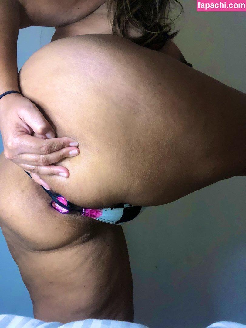 Hotwifemiami37 / latinhotwife39 leaked nude photo #0002 from OnlyFans/Patreon