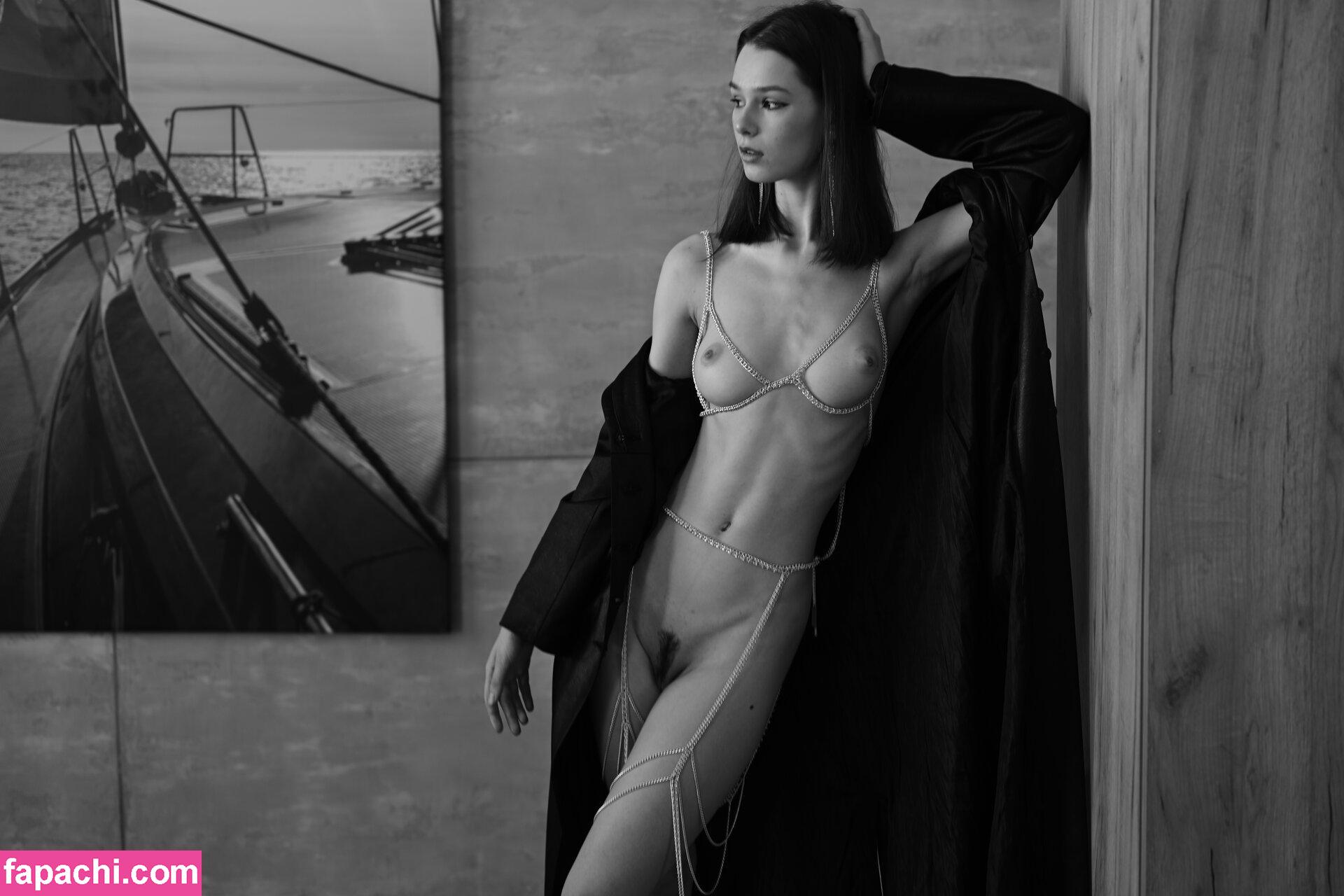 Irina Telicheva / AmberQ / Tasha / irina_tlch leaked nude photo #0596 from OnlyFans/Patreon