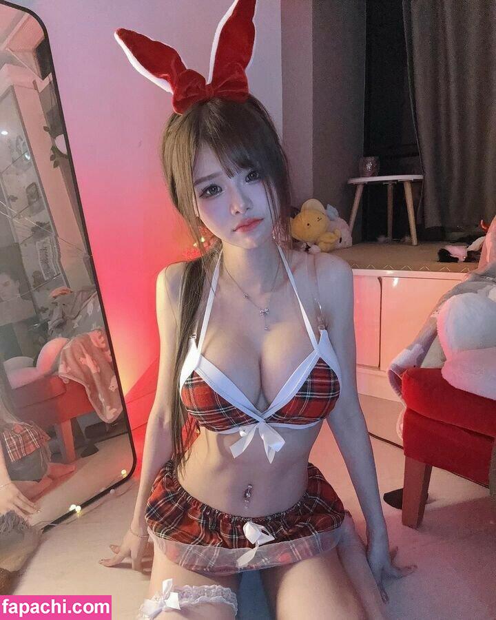 irissiri129 / irisyiyi_ / 艾怡 leaked nude photo #0094 from OnlyFans/Patreon